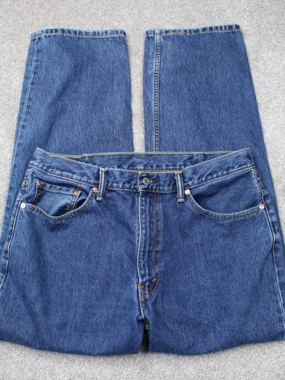 Levi's 550 Jeans Mens 38x32 Blue Relaxed Fit 5-Pocket 100% Cotton Denim